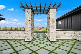 6873 E Camden Ln, Prescott Valley, AZ 86315 - Photo 13