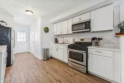 299 S Oregon Street #1, Chandler, AZ 85225 - Photo 7