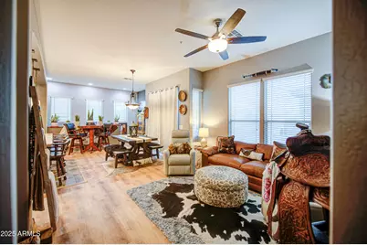 42424 N Gavilan Peak Parkway #63212, Anthem, AZ 85086 - Photo 5