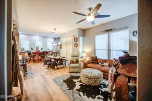 42424 N Gavilan Peak Pkwy, Anthem, AZ 85086 - Photo 5