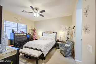 42424 N Gavilan Peak Pkwy, Anthem, AZ 85086 - Photo 11