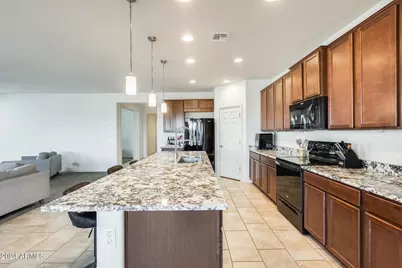 21686 N 259th Drive, Buckeye, AZ 85396 - Photo 19