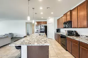 21686 N 259th Dr, Buckeye, AZ 85396 - Photo 19