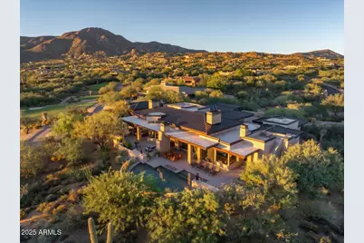 11128 E Mesquite Drive, Scottsdale, AZ 85262 - Photo 1