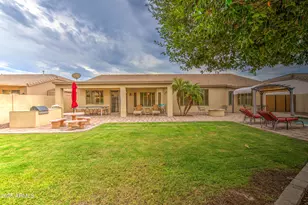 8182 W Crocus Dr, Peoria, AZ 85381 - Photo 3