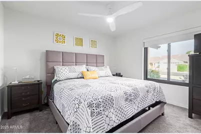 6030 E Winchcomb Drive, Scottsdale, AZ 85254 - Photo 17