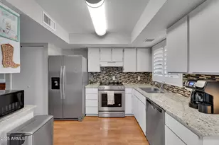 26632 S Snead Dr, Sun Lakes, AZ 85248 - Photo 13