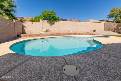 10502 W Swayback Pass, Peoria, AZ 85383 - Photo 25