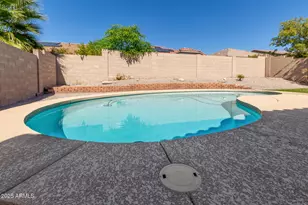 10502 W Swayback Pass, Peoria, AZ 85383 - Photo 25