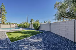 6737 S Palm Dr, Tempe, AZ 85283 - Photo 45