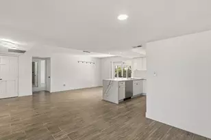 6737 S Palm Dr, Tempe, AZ 85283 - Photo 11