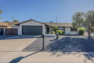 6737 S Palm Dr, Tempe, AZ 85283 - Photo 1