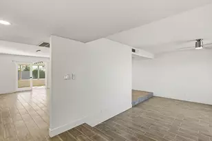 6737 S Palm Dr, Tempe, AZ 85283 - Photo 5