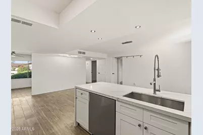 6737 S Palm Drive, Tempe, AZ 85283 - Photo 13