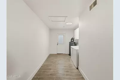 6737 S Palm Drive, Tempe, AZ 85283 - Photo 37