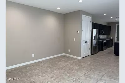 38163 W Santa Monica Avenue, Maricopa, AZ 85138 - Photo 9