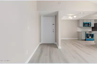 10610 S 48th Street #2013, Phoenix, AZ 85044 - Photo 7