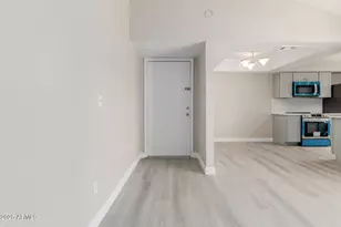 10610 S 48th St, Phoenix, AZ 85044 - Photo 7