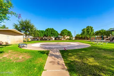 8564 E McDonald Drive, Scottsdale, AZ 85250 - Photo 25