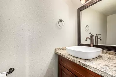 8564 E McDonald Drive, Scottsdale, AZ 85250 - Photo 11