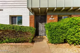 8564 E McDonald Dr, Scottsdale, AZ 85250 - Photo 3