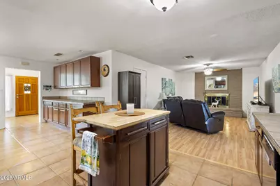 1358 W Lobo Avenue, Mesa, AZ 85202 - Photo 17