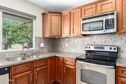 19002 N 8th Avenue, Phoenix, AZ 85027 - Photo 5