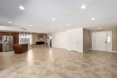 19002 N 8th Avenue, Phoenix, AZ 85027 - Photo 9