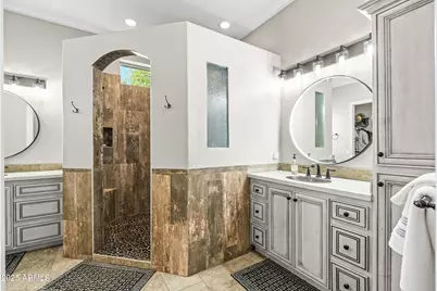 2670 E Vallejo Court, Gilbert, AZ 85298 - Photo 43