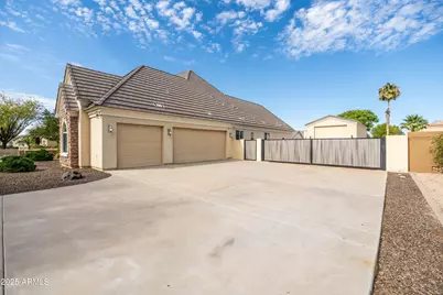 2670 E Vallejo Court, Gilbert, AZ 85298 - Photo 9