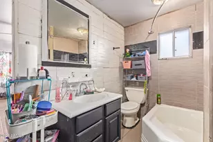 1722 W Yuma St, Phoenix, AZ 85007 - Photo 21