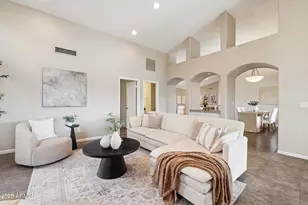 510 S Lagoon Dr, Gilbert, AZ 85233 - Photo 7