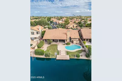 510 S Lagoon Drive, Gilbert, AZ 85233 - Photo 1