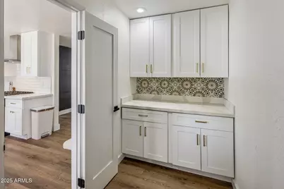 8022 E Columbus Avenue, Scottsdale, AZ 85251 - Photo 7