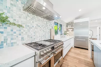 5816 E Calle Del Media --, Phoenix, AZ 85018 - Photo 11