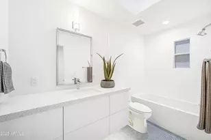 5816 E Calle Del Media, Phoenix, AZ 85018 - Photo 35