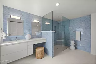 5816 E Calle Del Media, Phoenix, AZ 85018 - Photo 23