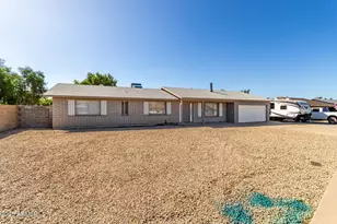 2201 W Topeka Dr, Phoenix, AZ 85027 - Photo 3