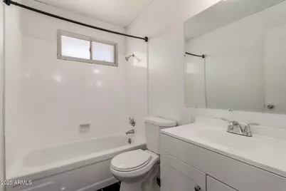 2201 W Topeka Drive, Phoenix, AZ 85027 - Photo 27