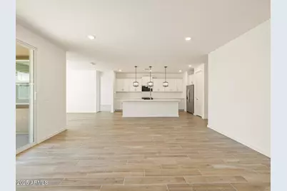 17770 W Odeum Lane, Goodyear, AZ 85338 - Photo 19