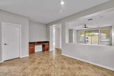 4280 N 157th Avenue, Goodyear, AZ 85395 - Photo 5