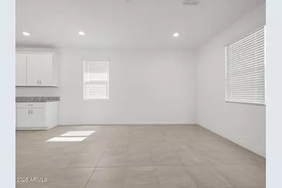 22599 W Pontiac Drive, Surprise, AZ 85387 - Photo 15