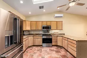 26433 S Lakemont Dr, Sun Lakes, AZ 85248 - Photo 13