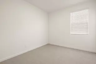 15802 W Gray Fox Trl, Surprise, AZ 85387 - Photo 21