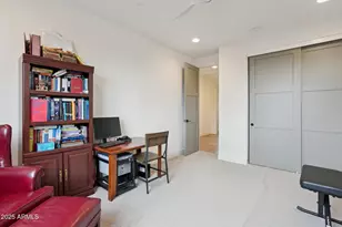 8449 E Lincoln Dr, Scottsdale, AZ 85250 - Photo 35