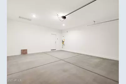 16031 W Bronco Trail, Surprise, AZ 85387 - Photo 23