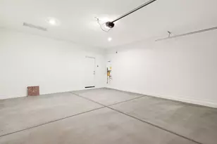 16031 W Bronco Trl, Surprise, AZ 85387 - Photo 23