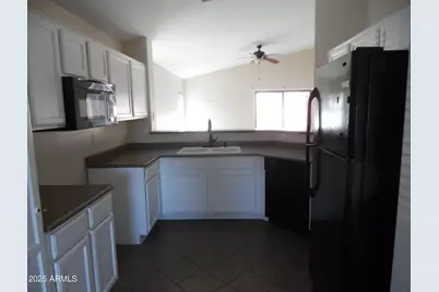 25850 W St Catherine Avenue, Buckeye, AZ 85326 - Photo 5