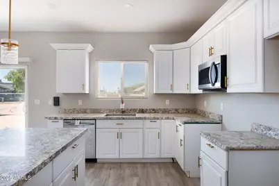 14960 S Overfield Road, Arizona City, AZ 85123 - Photo 11