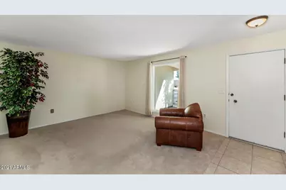 10303 W Prairie Hills Circle, Sun City, AZ 85351 - Photo 7